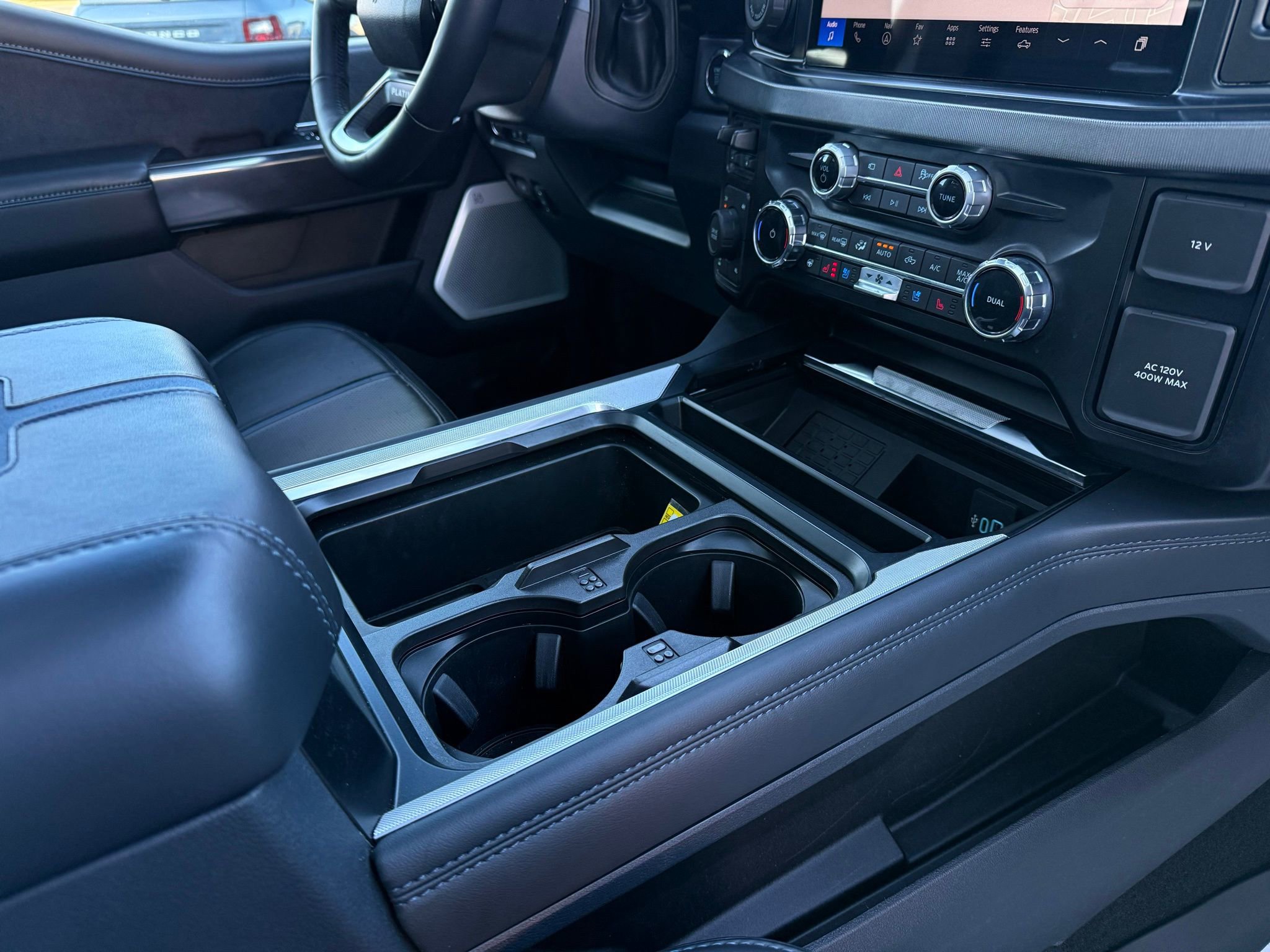 Used 2025 Ford F250 Platinum image 37