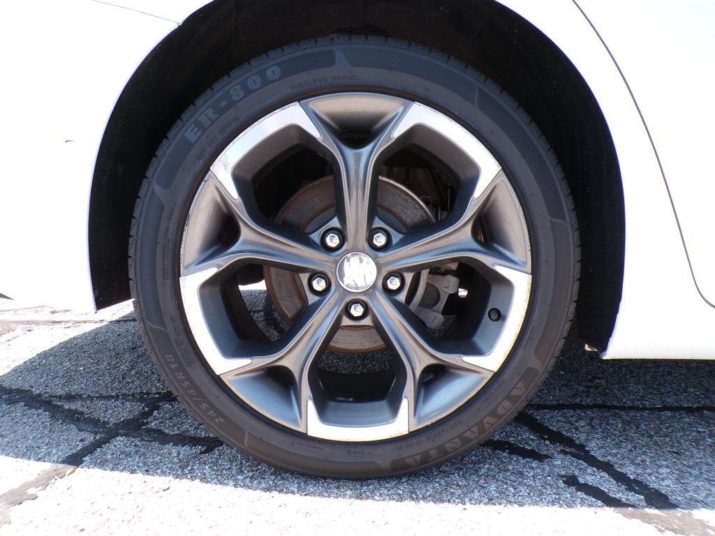 Used 2020 Chevrolet Malibu LT FWD image 22