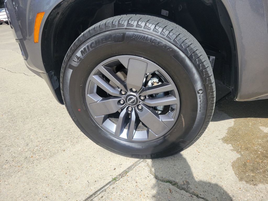 Used 2026 Nissan Frontier SV w/ All-Weather Content Package image 28