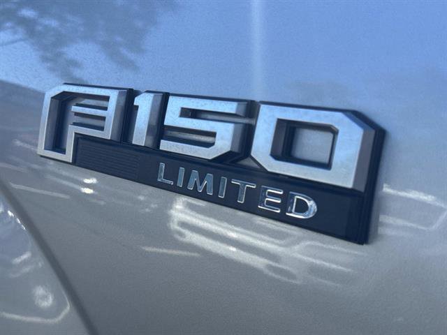 Used 2020 Ford F150 Limited w/ Trailer Tow Package image 7
