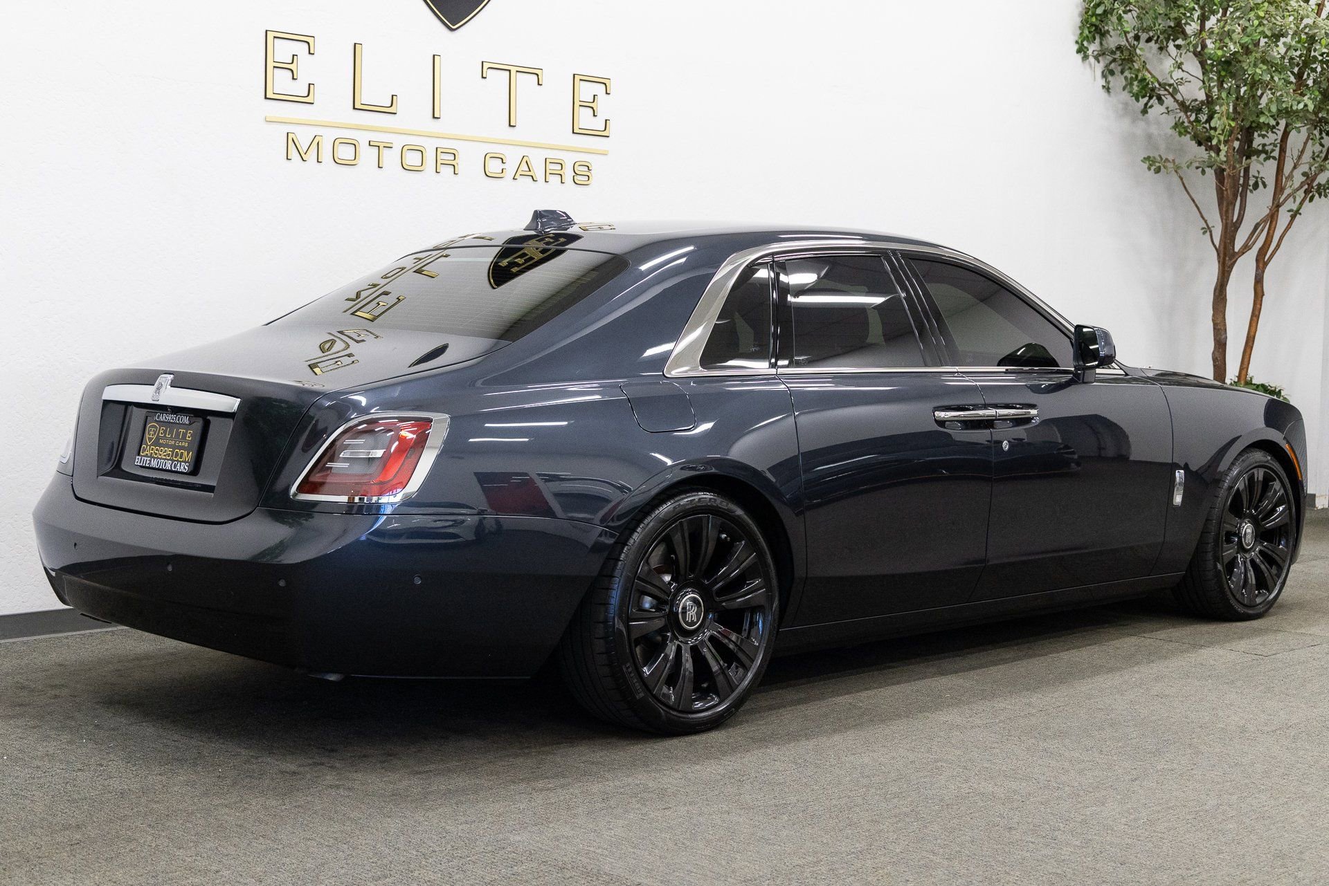 Used 2021 Rolls-Royce Ghost image 12