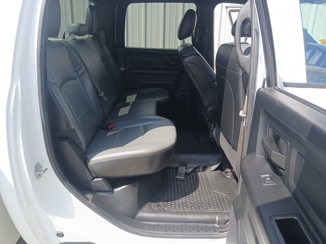 Used 2021 RAM 5500 Tradesman w/ Chrome Appearance Group image 33