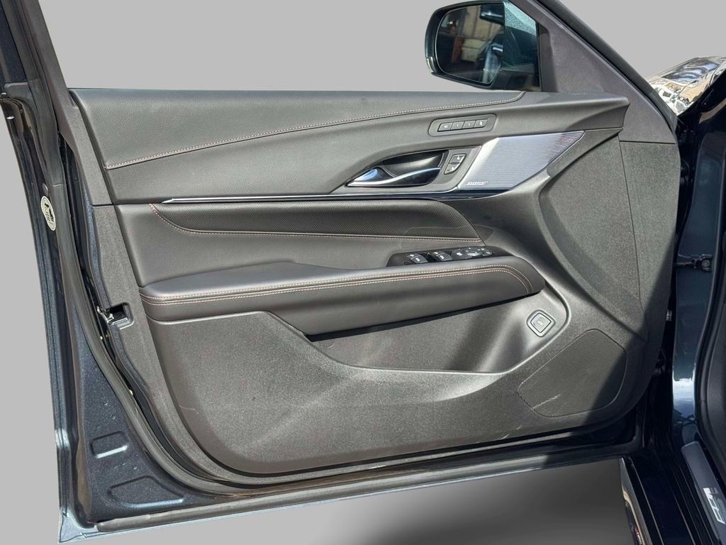 Used 2025 Cadillac CT4 V RWD image 21