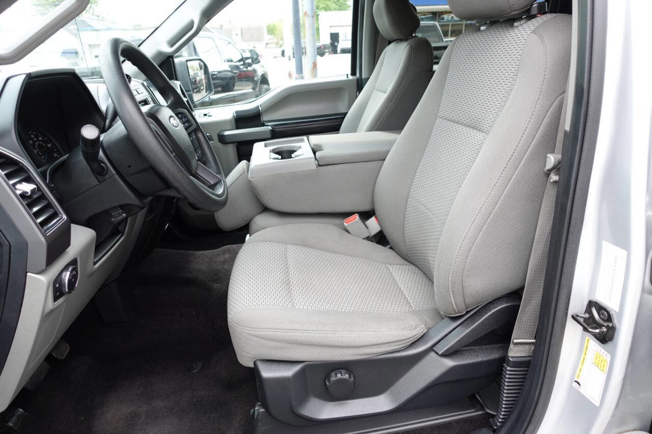 Used 2017 Ford F150 XLT AWD/4WD image 18