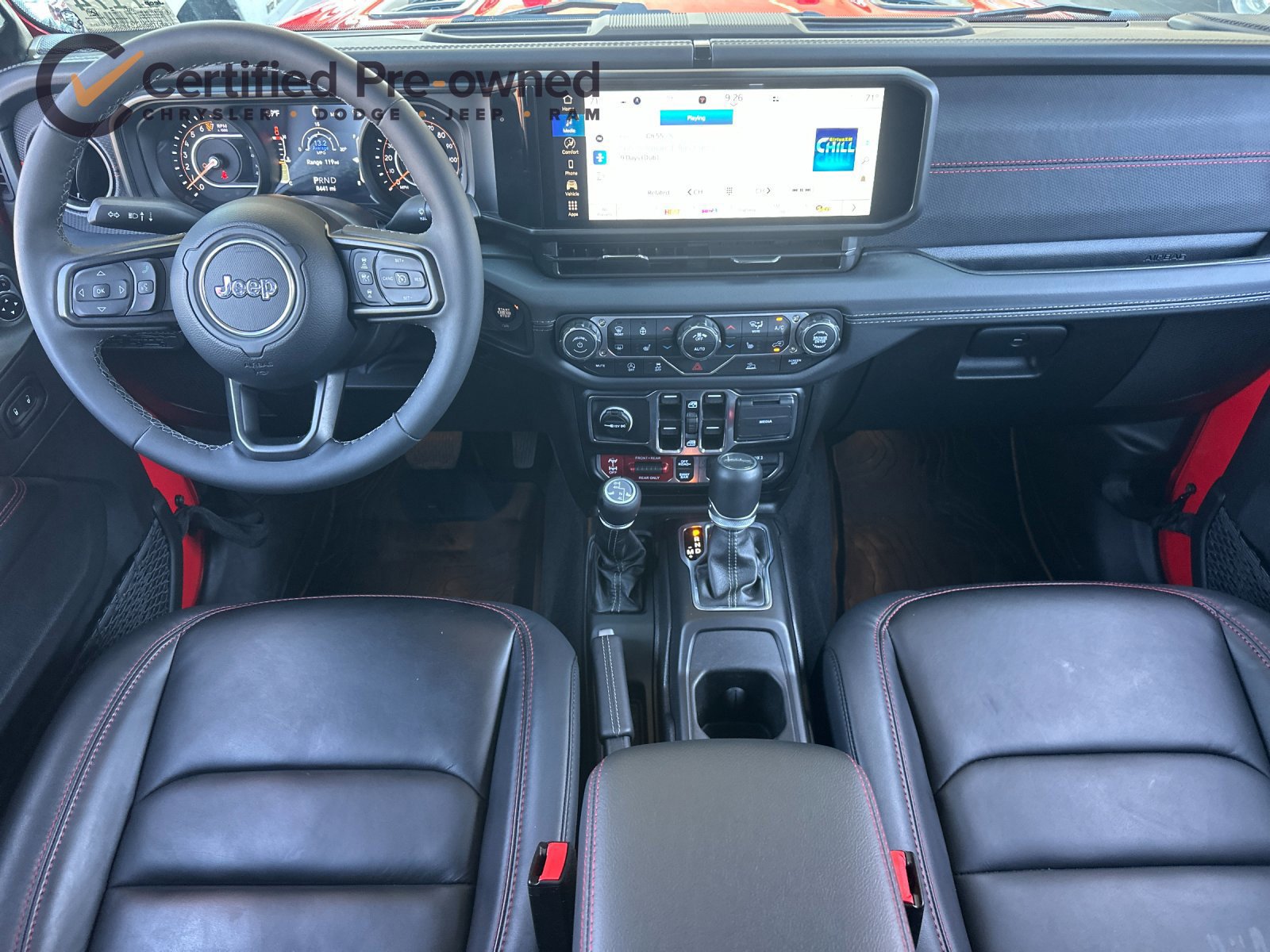 Certified 2025 Jeep Gladiator Rubicon w/ Convenience Group AWD/4WD image 14