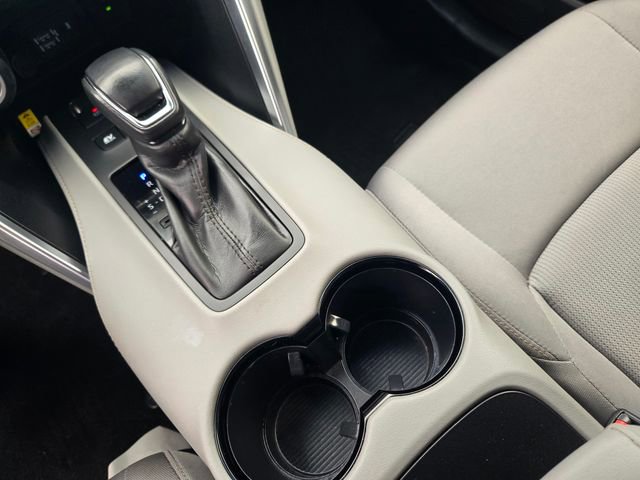 Used 2022 Toyota Venza LE image 15