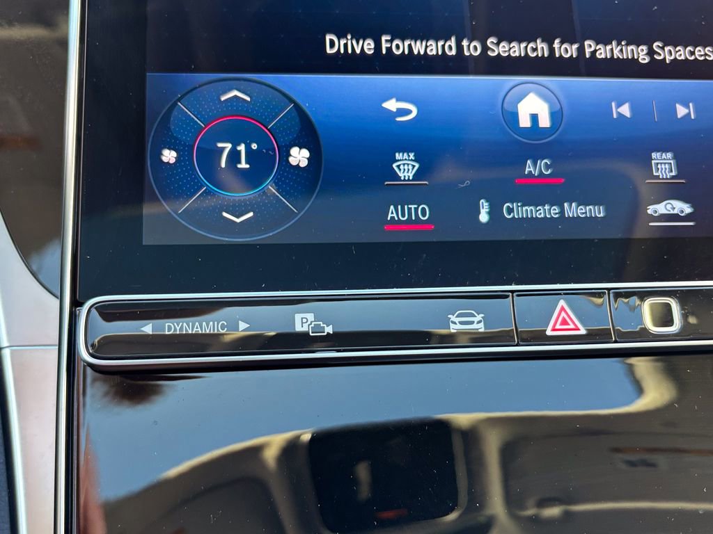 Used 2024 Mercedes-Benz GLC 300 4MATIC image 28