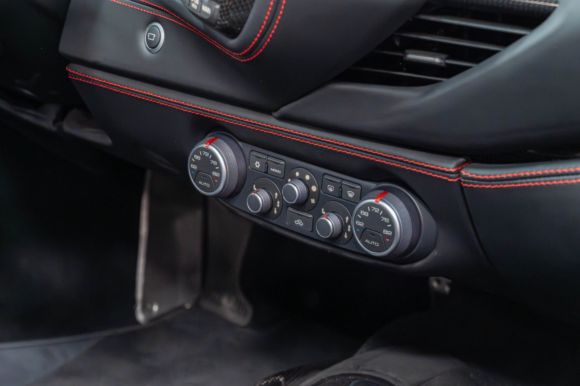 Used 2016 Ferrari 488 Spider RWD image 45