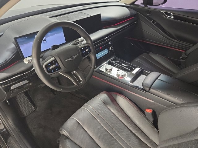 Used 2025 Genesis G80 2.5T AWD/4WD image 17