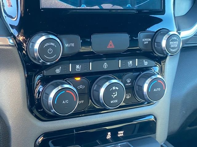 Used 2024 RAM 1500 Laramie image 13