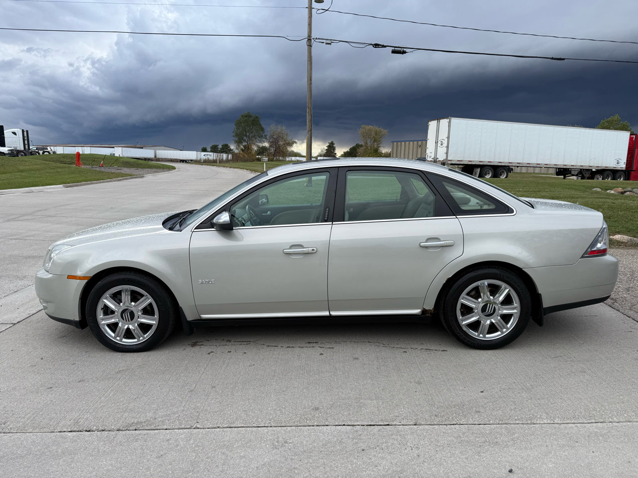Used 2008 Mercury Sable Premier image 9