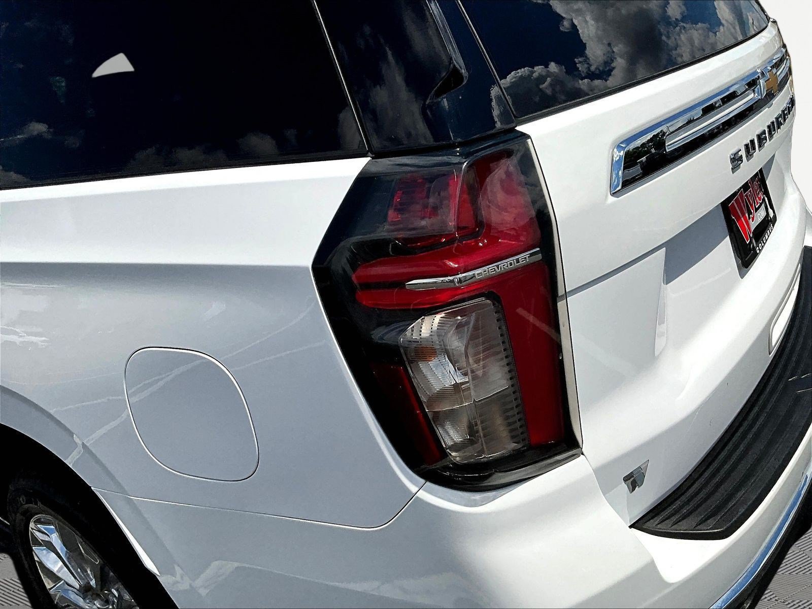 Used 2023 Chevrolet Suburban LS AWD/4WD image 23