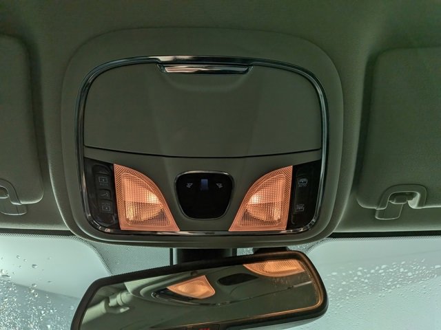 Used 2016 Jeep Cherokee Limited image 20