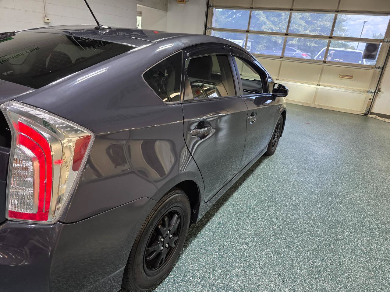 Used 2012 Toyota Prius Four FWD image 7