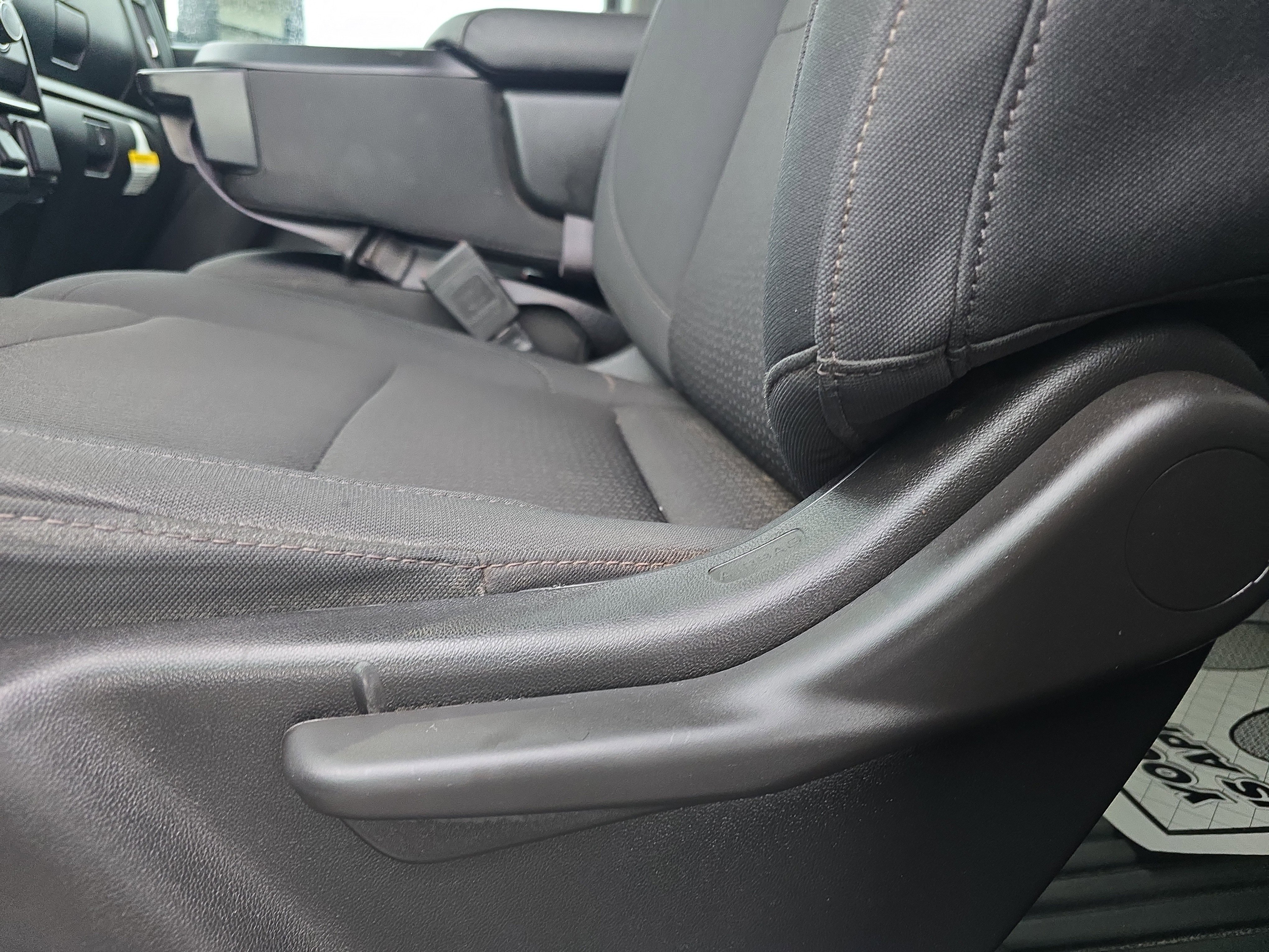 Used 2024 Chevrolet Silverado 3500 W/T image 13