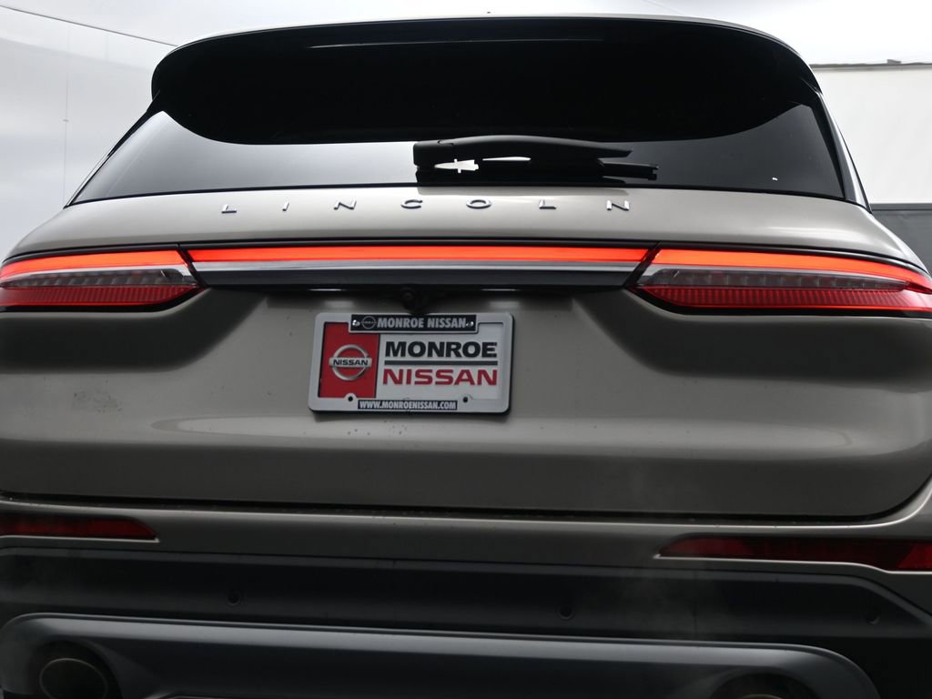 Used 2021 Lincoln Corsair FWD w/ Premium Package image 10