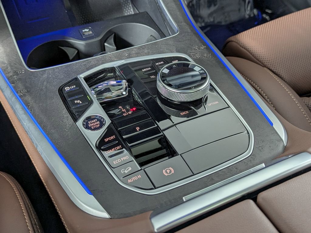 Certified 2024 BMW X5 xDrive40i w/ Executive Package image 40