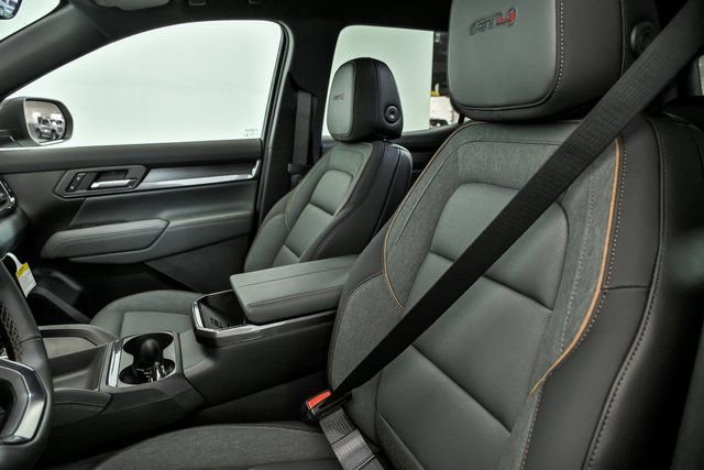 New 2026 GMC Terrain AT4 w/ Convenience Package III AWD/4WD image 7
