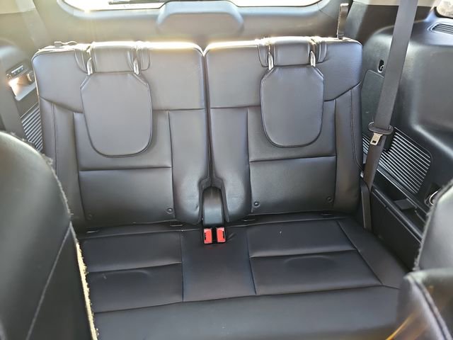 Used 2021 Ford Explorer Limited w/ Equipment Group 301A image 12