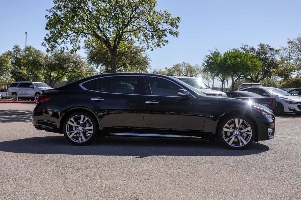 Used 2016 INFINITI Q70 L 3.7 w/ Deluxe Touring Package image 5
