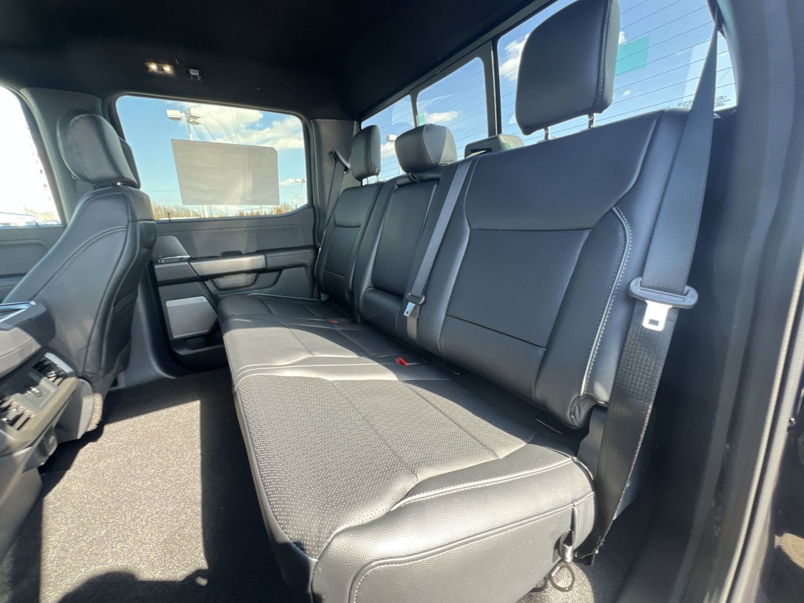 New 2026 Ford F150 Lariat w/ Equipment Group 501A Mid image 24