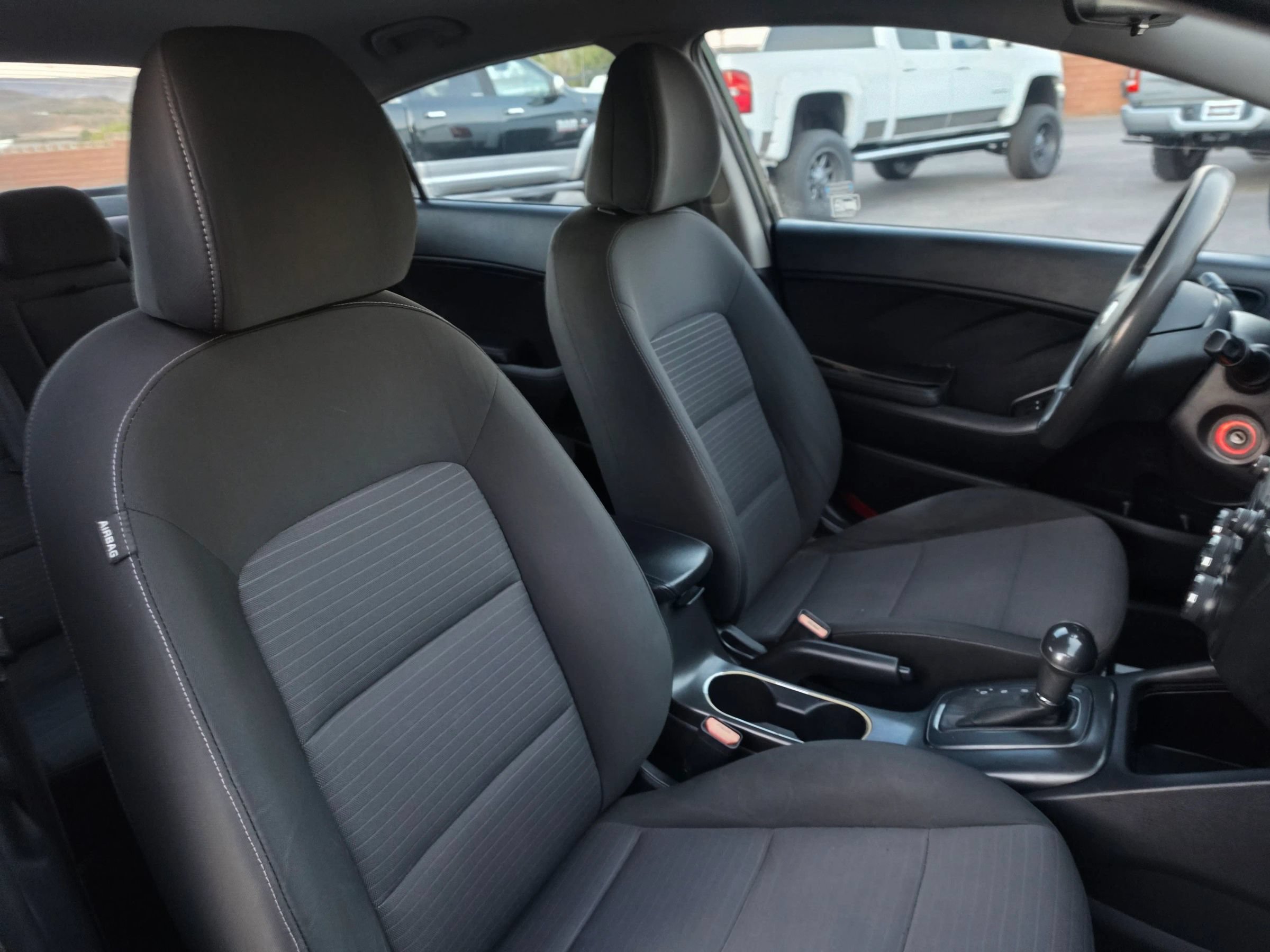 Used 2015 Kia Forte LX w/ Popular Package FWD image 15