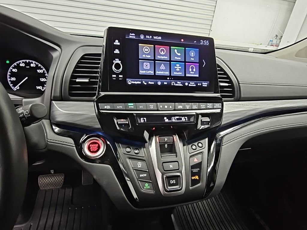 Used 2025 Honda Odyssey Elite image 12