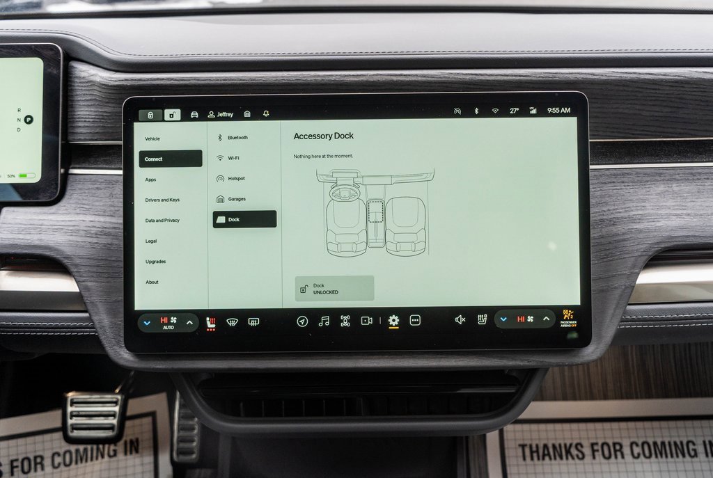 Used 2024 Rivian R1S Adventure image 20