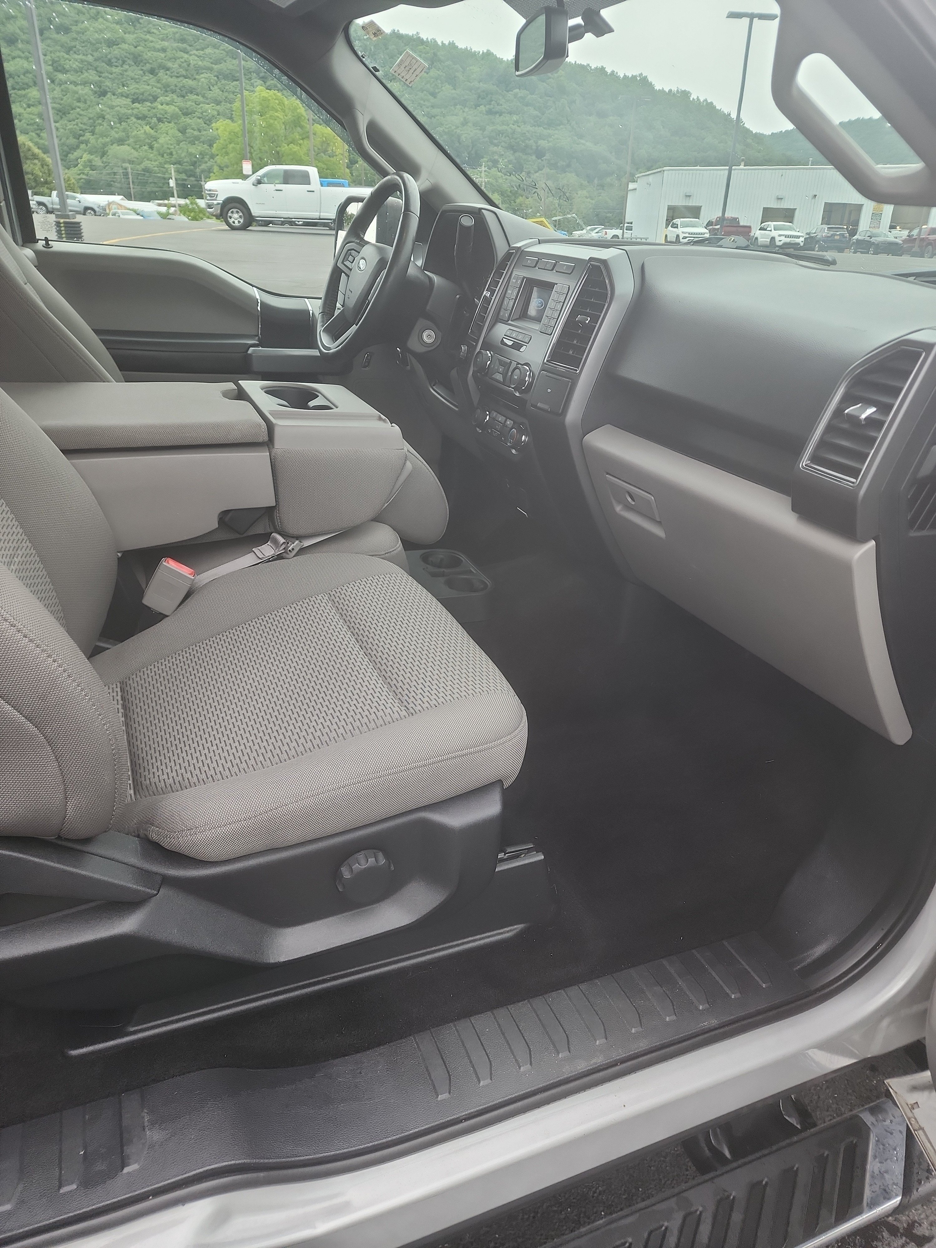 Used 2018 Ford F150 XLT w/ Equipment Group 301A Mid AWD/4WD image 13