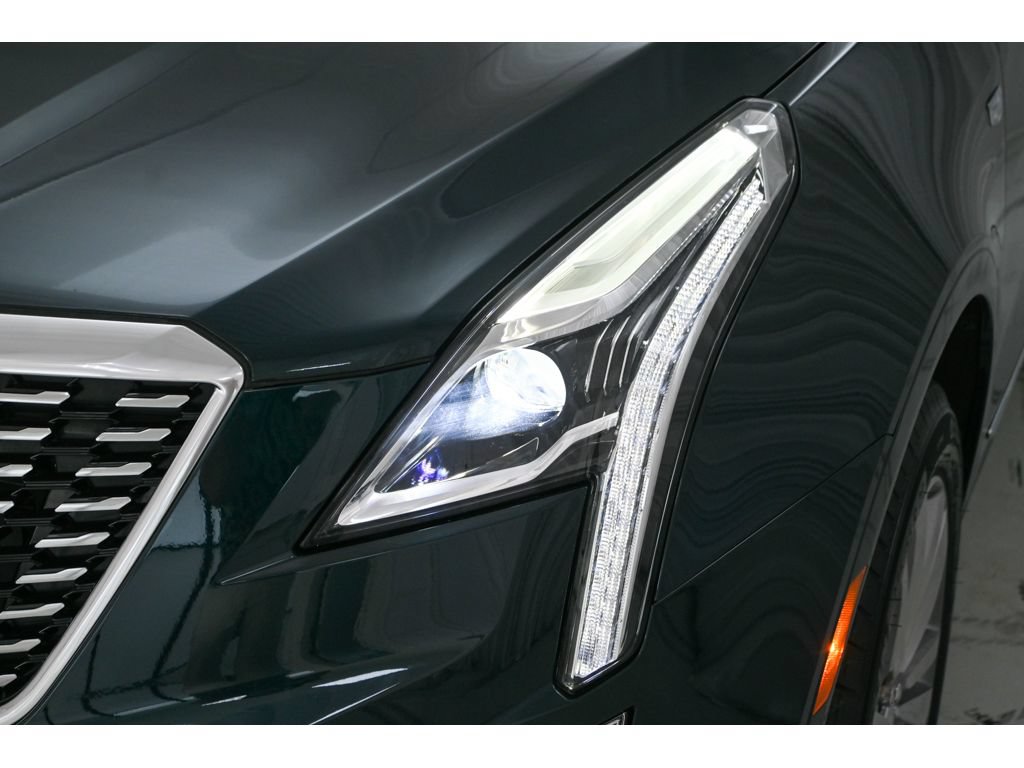 Certified 2025 Cadillac XT5 Premium Luxury AWD/4WD image 23