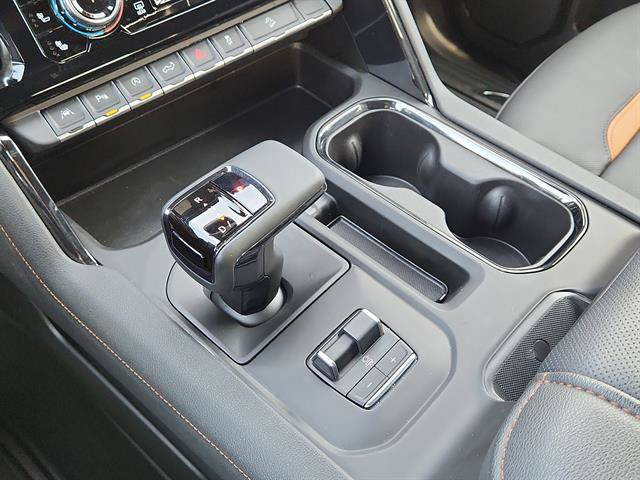 Used 2025 GMC Sierra 1500 AT4 image 23