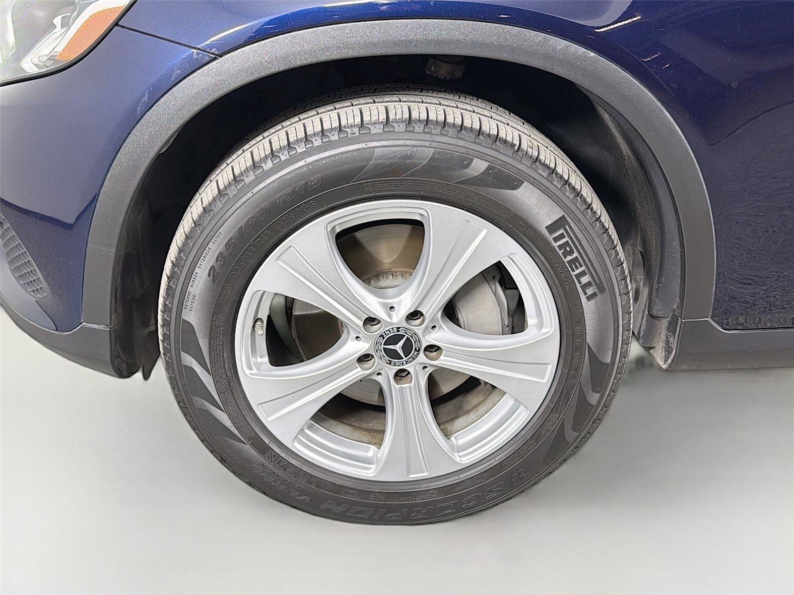 Used 2017 Mercedes-Benz GLC 300 4MATIC image 32