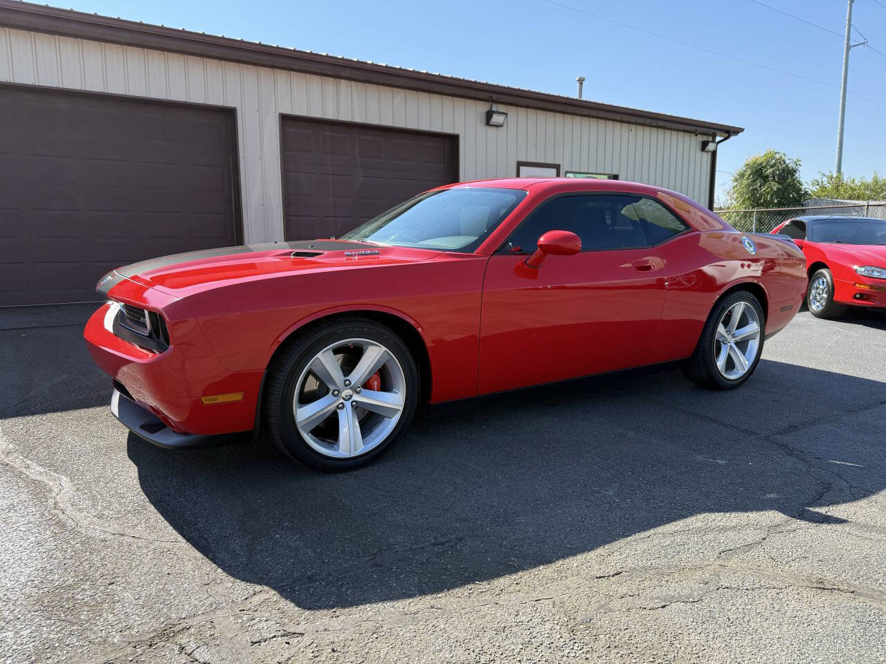 Used 2009 Dodge Challenger SRT8 w/ SRT Option Group II RWD image 1