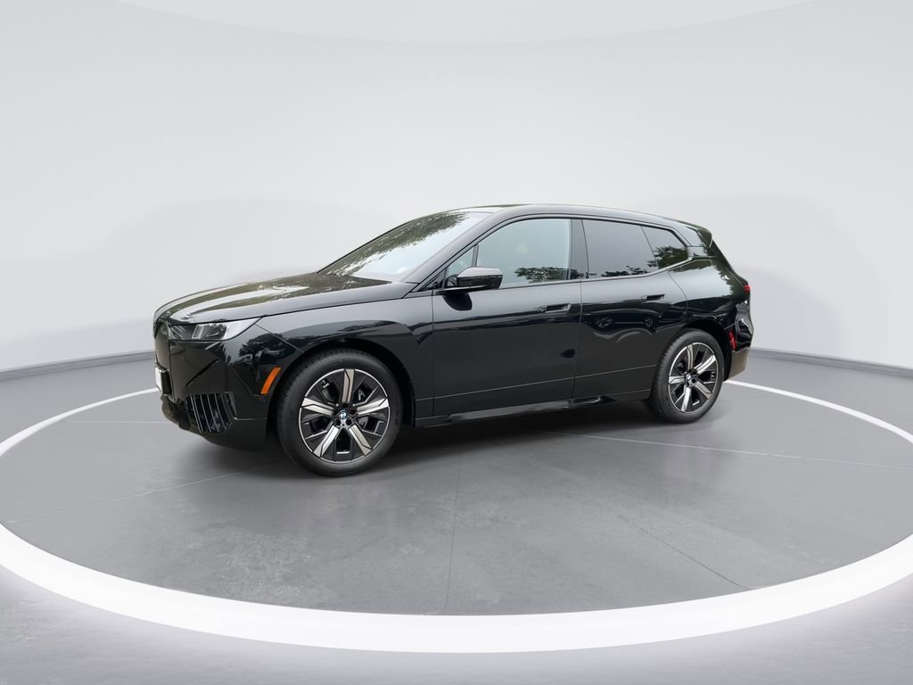 New 2026 BMW iX xDrive45 image 4
