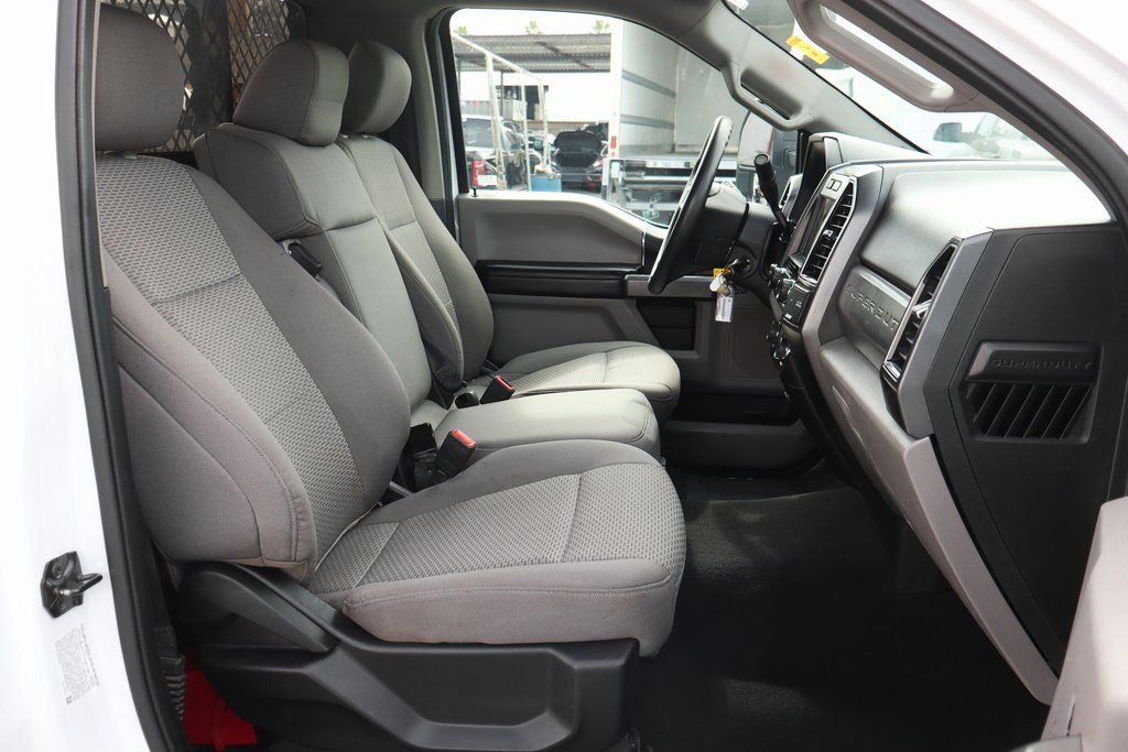 Used 2021 Ford F550 4x4 Regular Cab Super Duty image 40