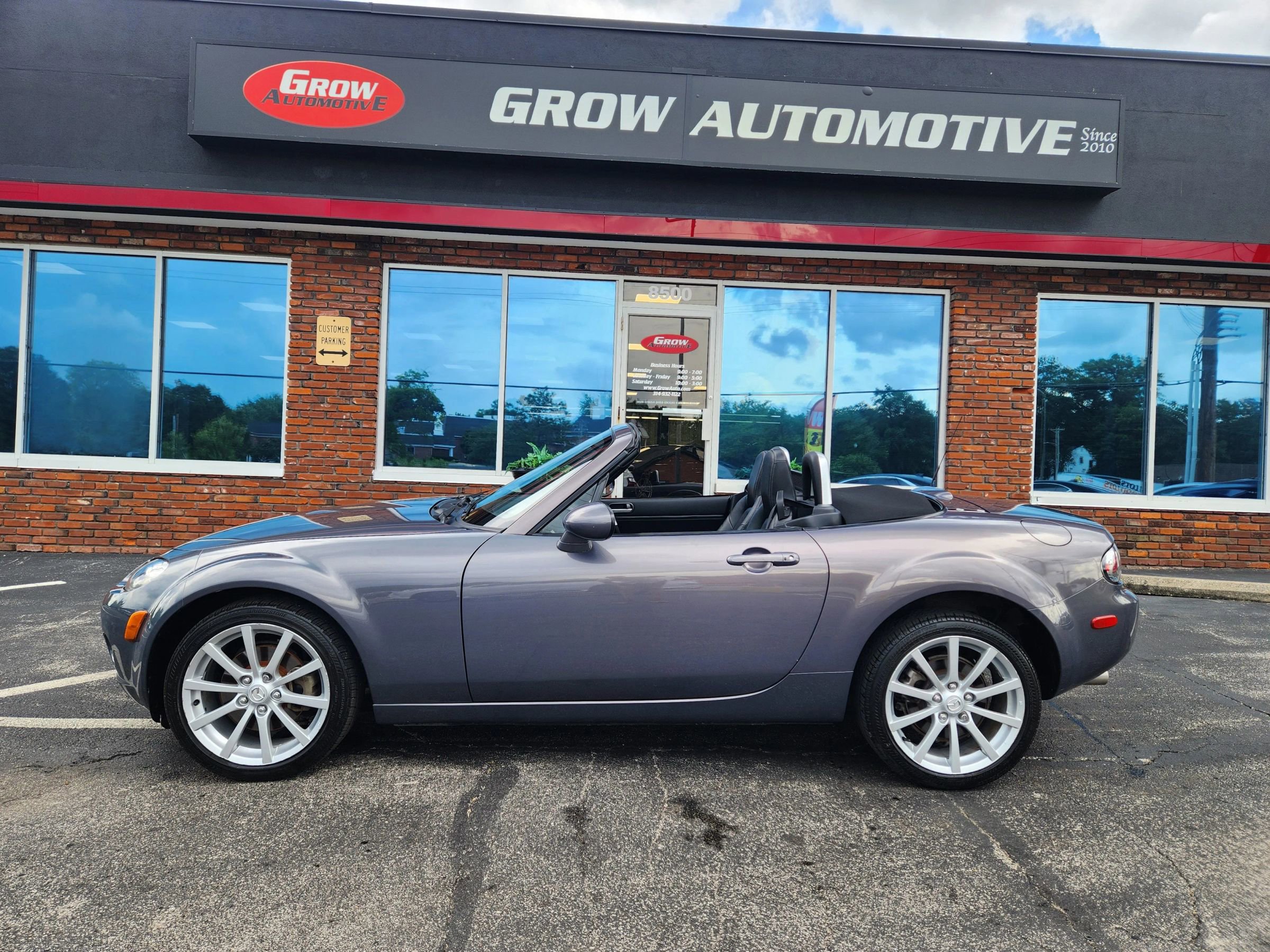 Used 2007 MAZDA MX-5 Miata Grand Touring w/ Premium Pkg image 62