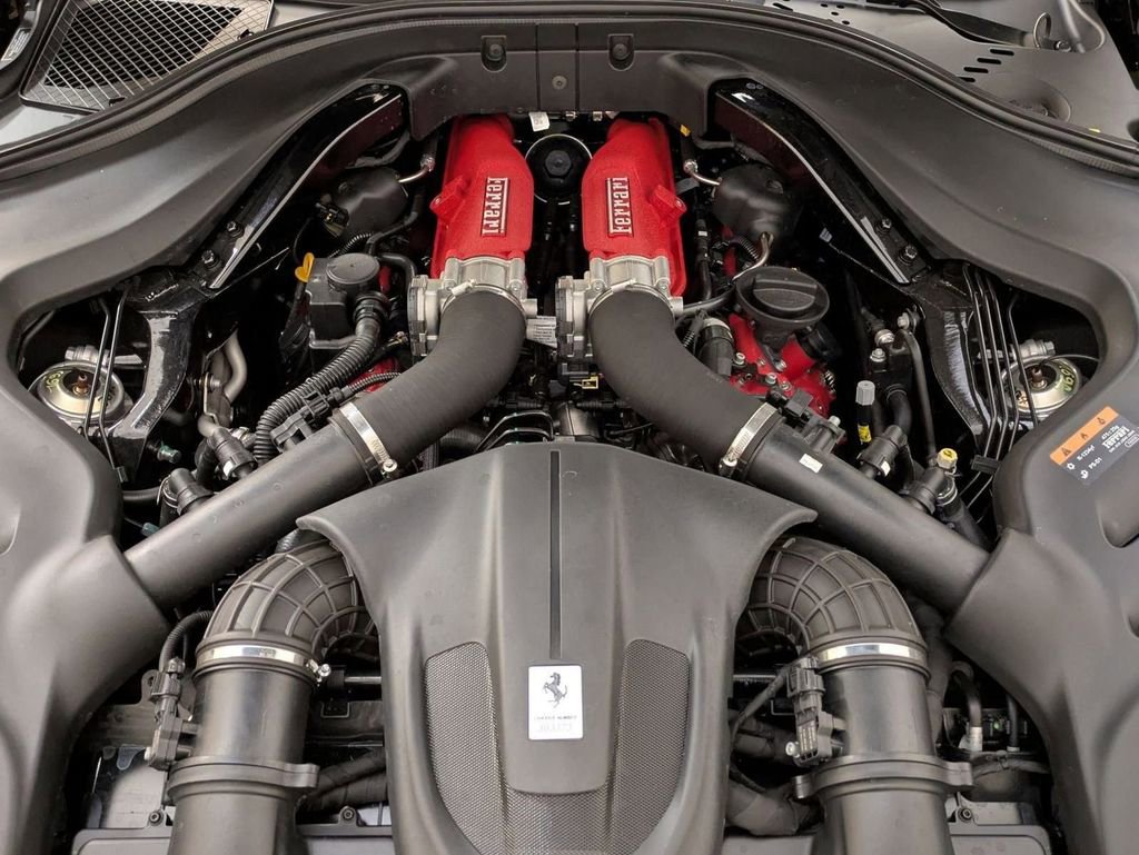 Used 2024 Ferrari Roma image 28