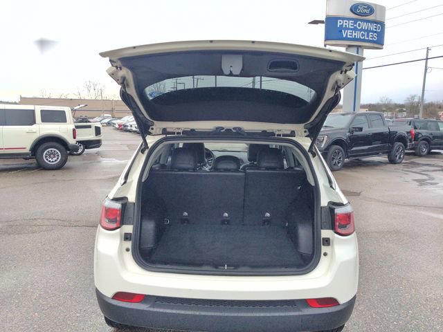 Used 2019 Jeep Compass Limited image 25