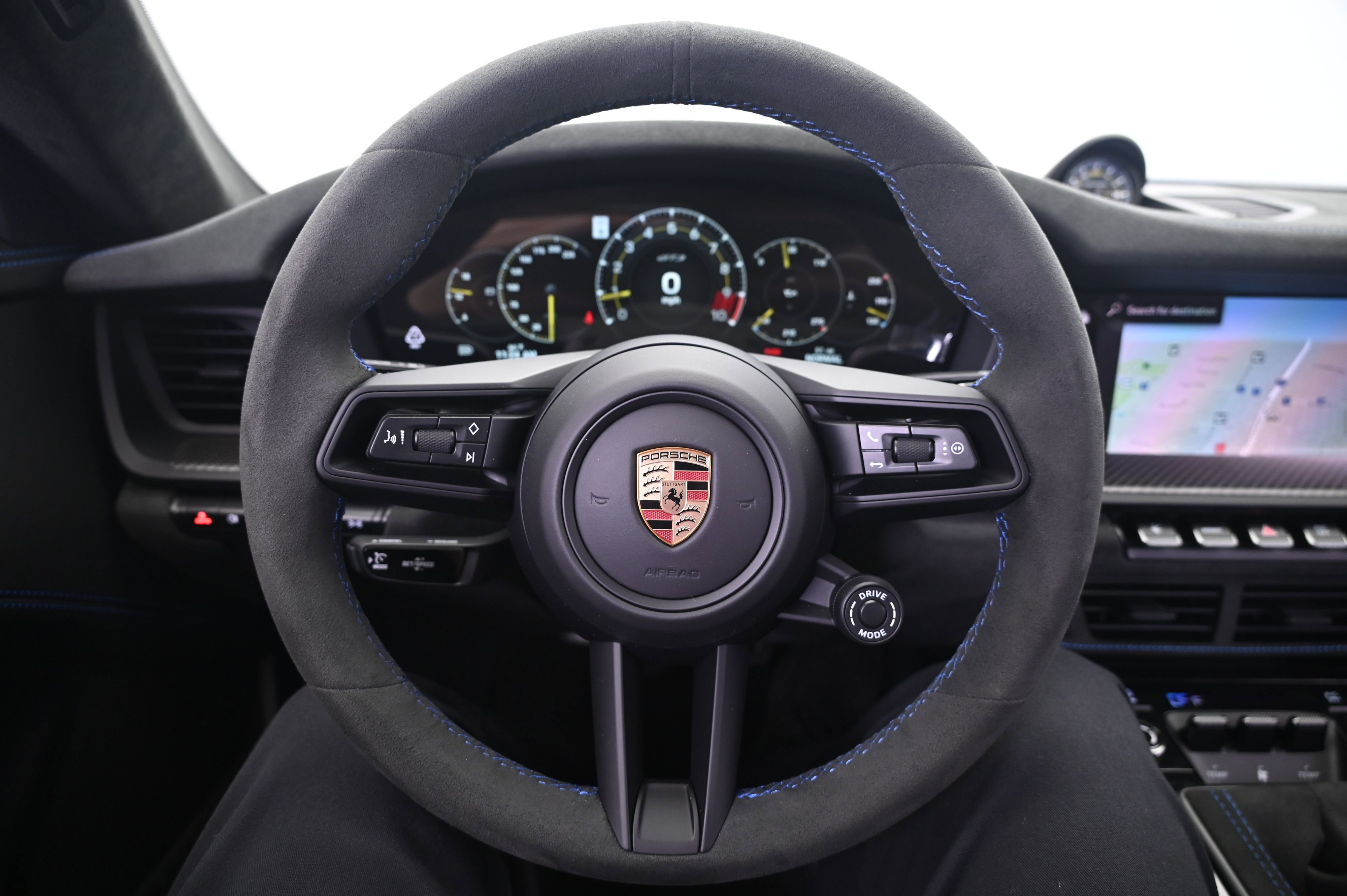 Certified 2025 Porsche 911 GT3 RWD image 33