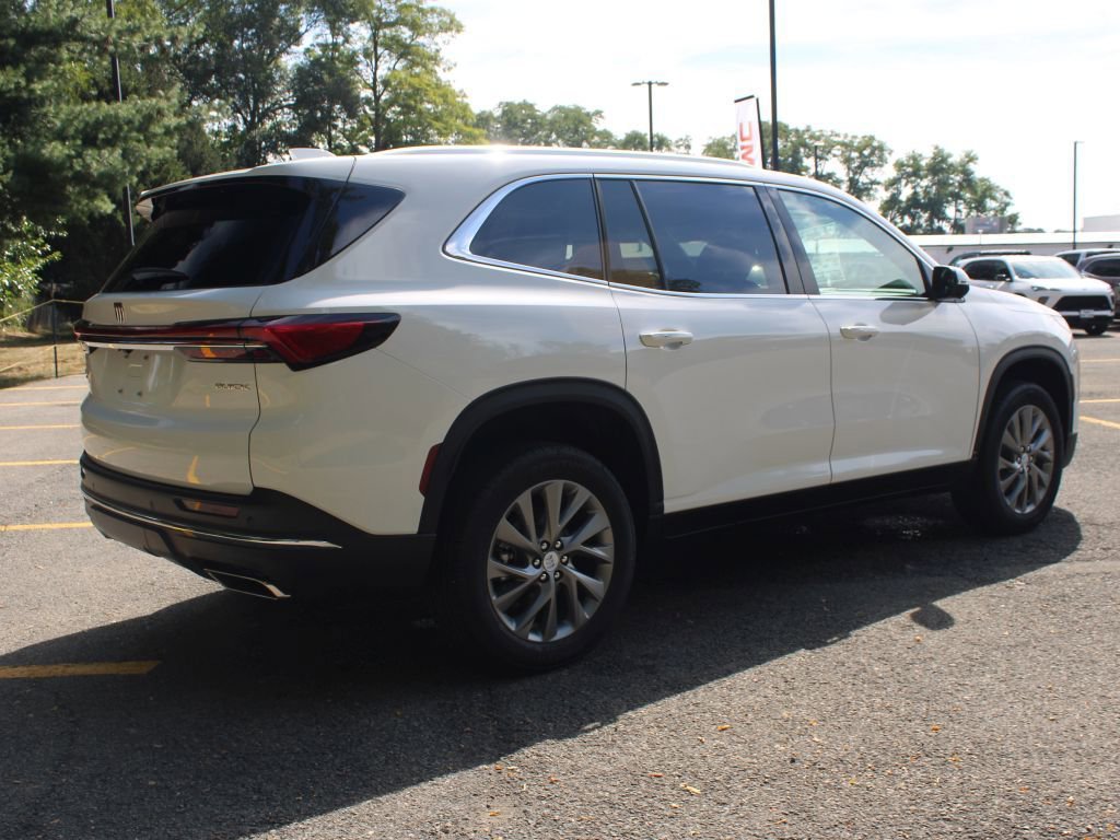 New 2026 Buick Enclave Preferred image 5