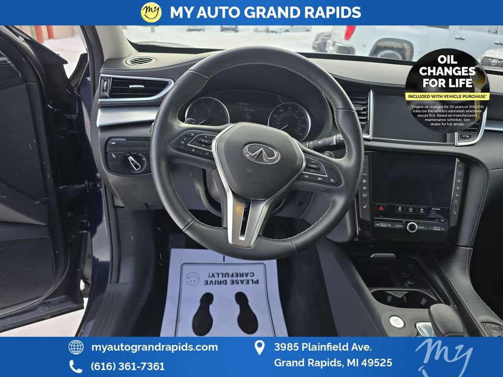 Used 2019 INFINITI QX50 Luxe w/ Navigation Package image 13