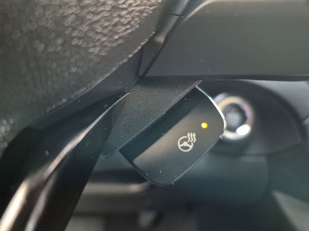 Used 2024 Subaru Ascent Onyx Edition image 25