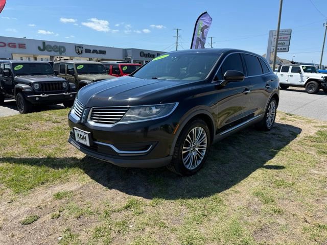 Used 2017 Lincoln MKX Reserve AWD/4WD image 3