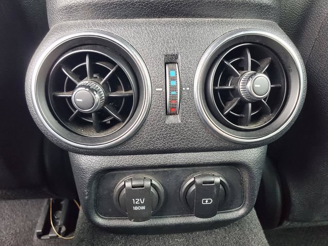 Used 2019 Kia Stinger GT AWD/4WD image 29