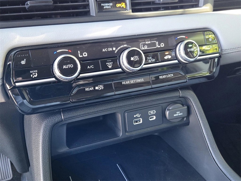 New 2025 Honda Pilot Touring image 22