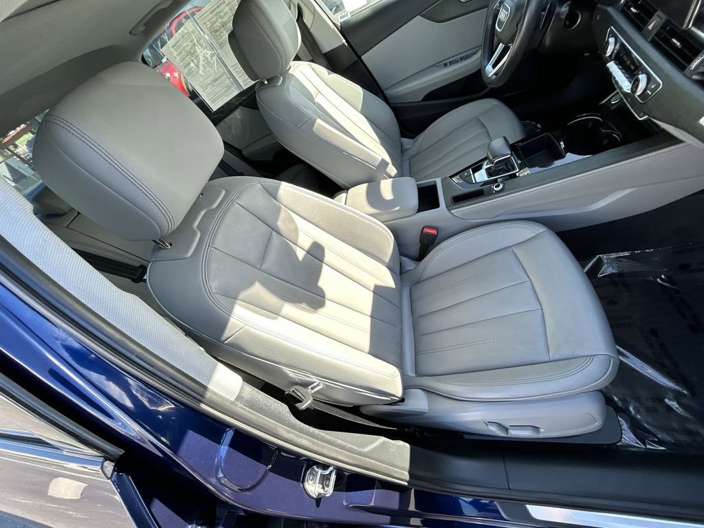 Used 2022 Audi A4 2.0T Premium Plus image 25