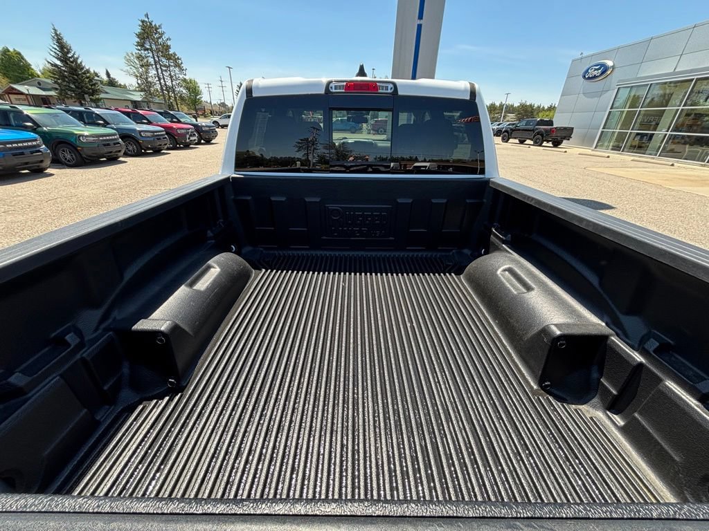 Used 2019 RAM 1500 Big Horn AWD/4WD image 10