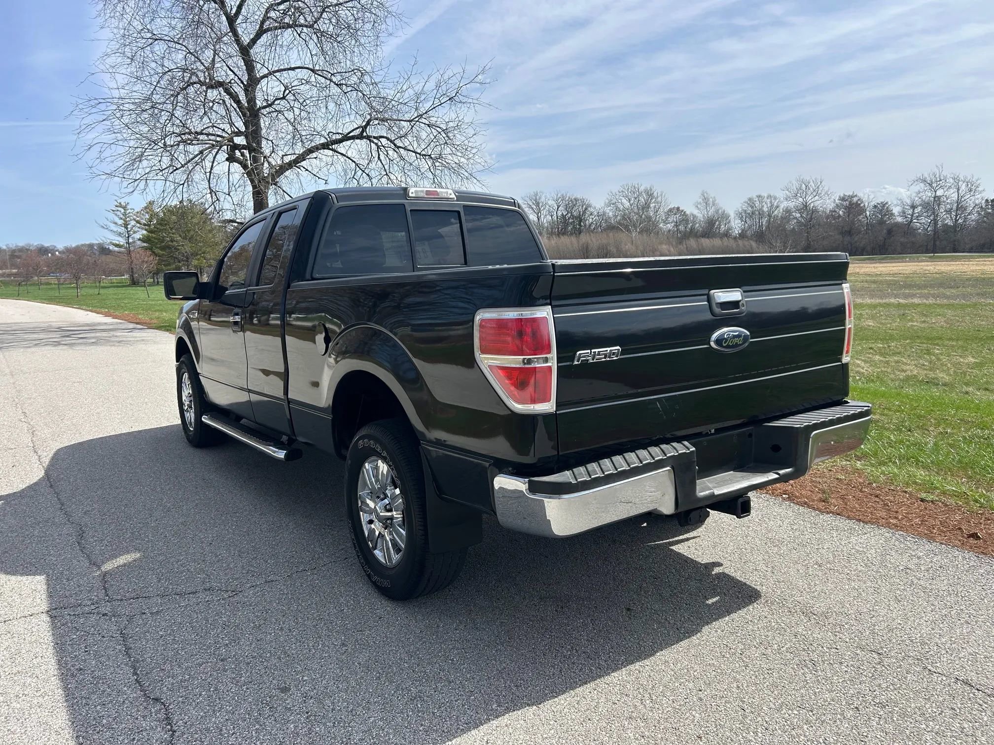 Used 2010 Ford F150 XLT image 5