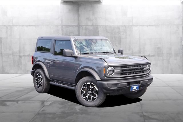 Used 2022 Ford Bronco 2-Door AWD/4WD image 2