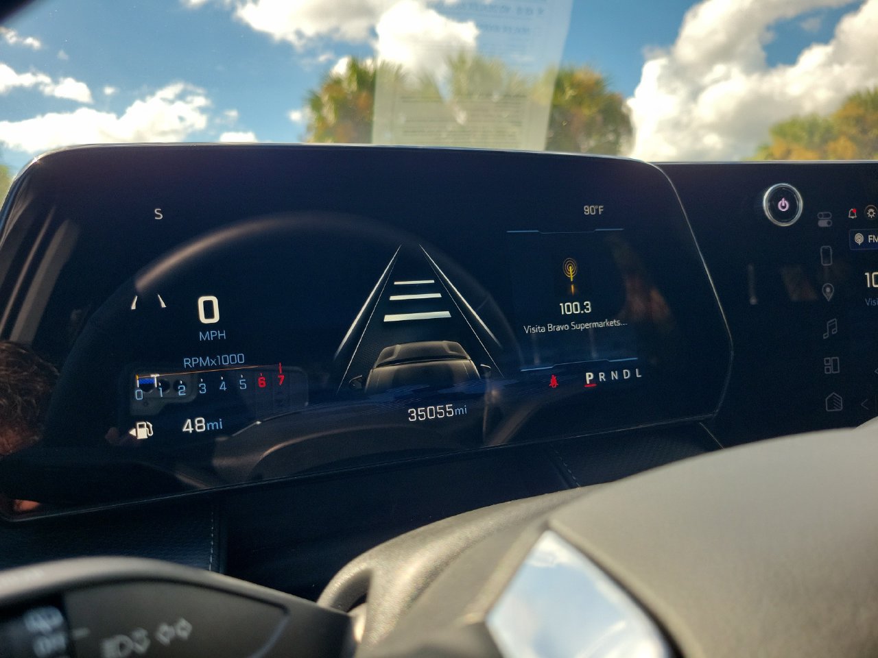 Used 2025 Chevrolet Equinox LT FWD image 19